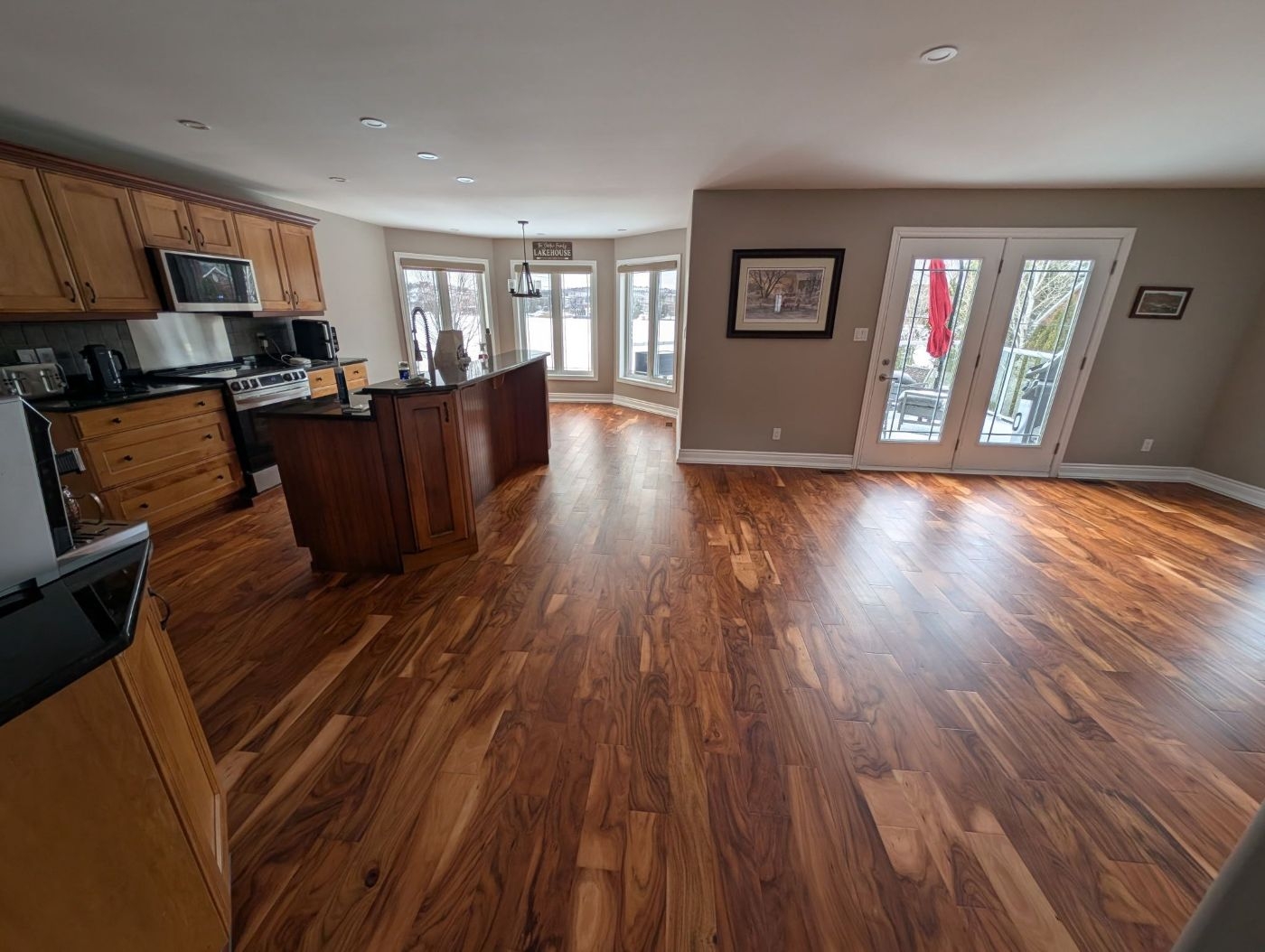 Solid Hardwood 18mm - Tan